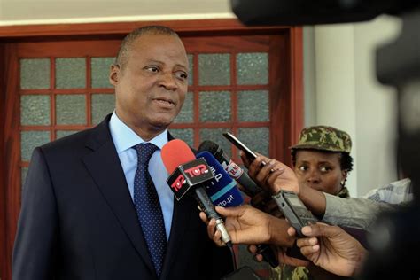 ministro da defesa de mocambique