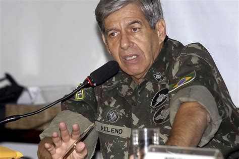 ministro da defesa do brasil em 2023
