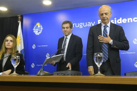 ministro de relaciones exteriores uruguay