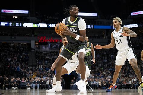 minnesota timberwolves win loss record