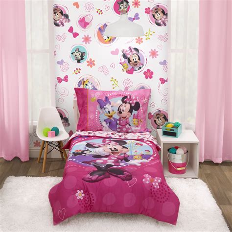 Disney Minnie Mouse 4Piece Toddler Bedding Set, Pink
