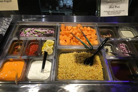 Mint Bistro Lunch Buffet