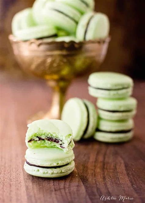 Mint Chocolate Macarons