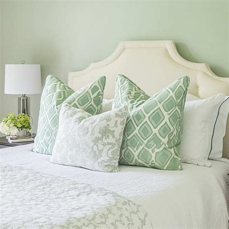 Mint Green Throw Pillows For Bed