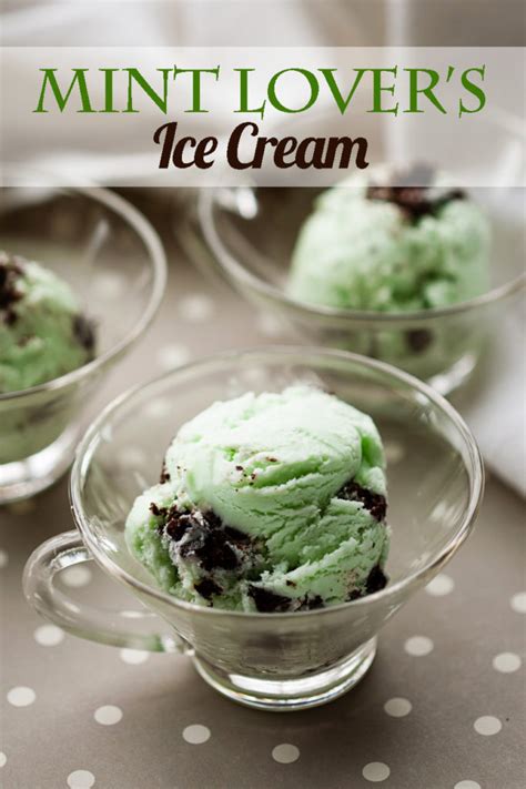 Mint Ice Cream With Peppermint Extract