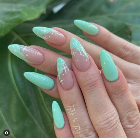 Mint Nail Designs: The Perfect Summer Manicure