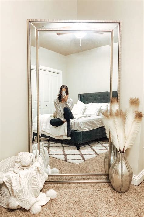 Bedroom decorating ideas mirrored furniture Hawk Haven