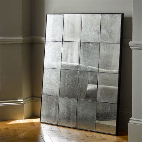 Mirror Image Frederick