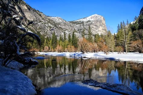 mirror lake yosemite winter