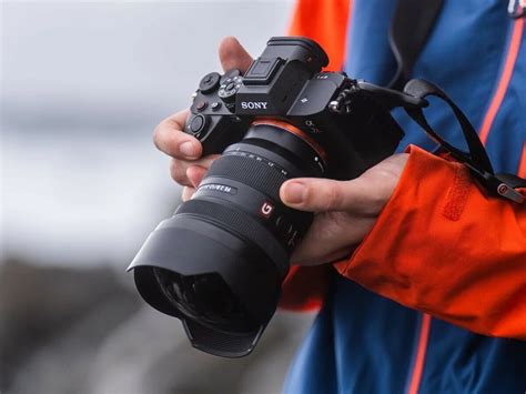 Mirrorless Camera Offers