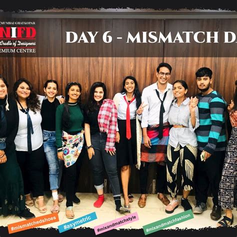 mismatch day meaning in marathi with example