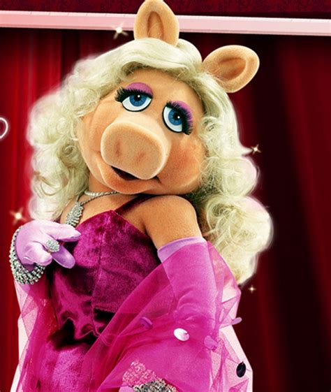 miss piggy to her self-image