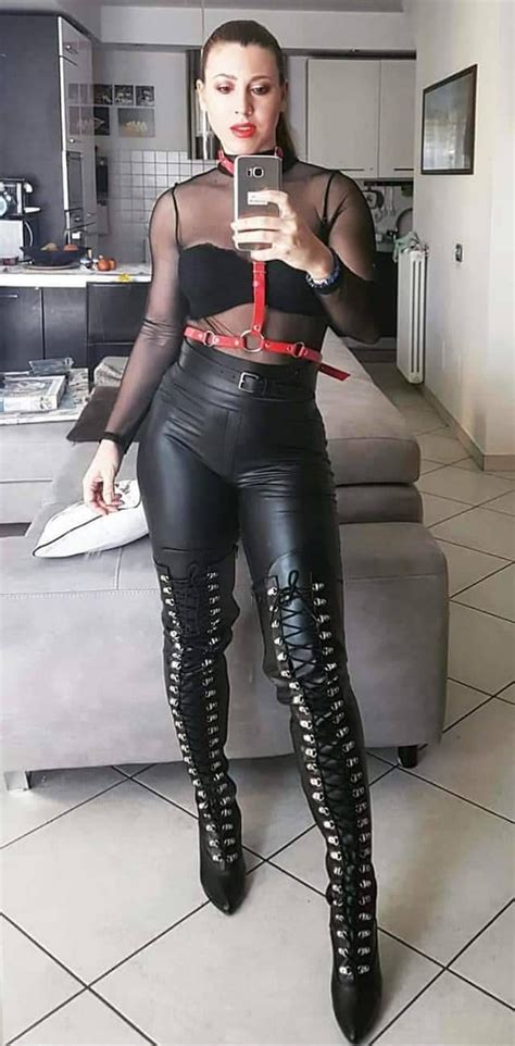 mistress anna deville