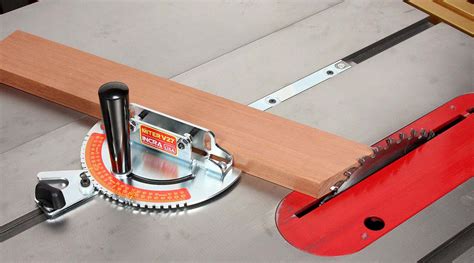 Miter Gauge Tool Definition