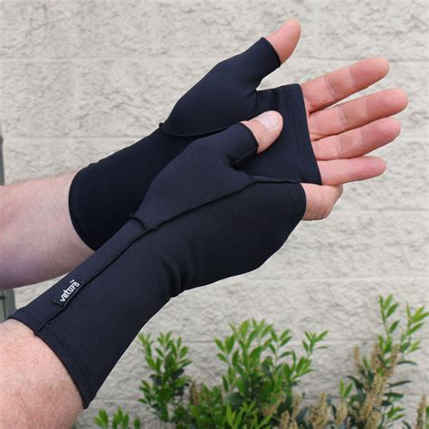 mittens for muscle health