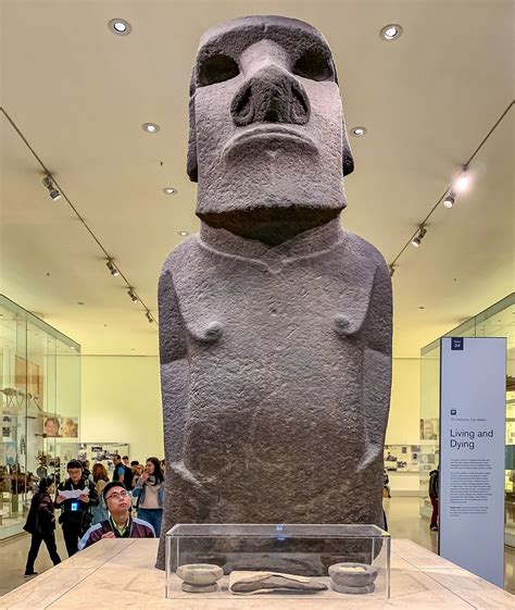 moai museum