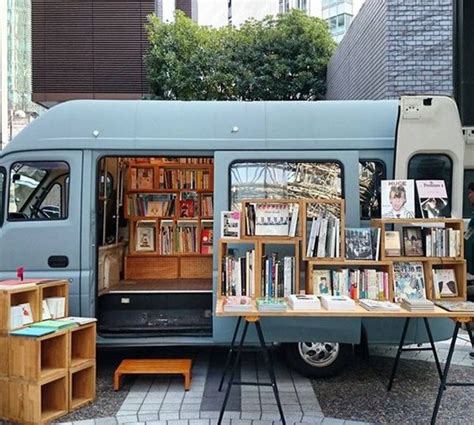 Mobile Book Library