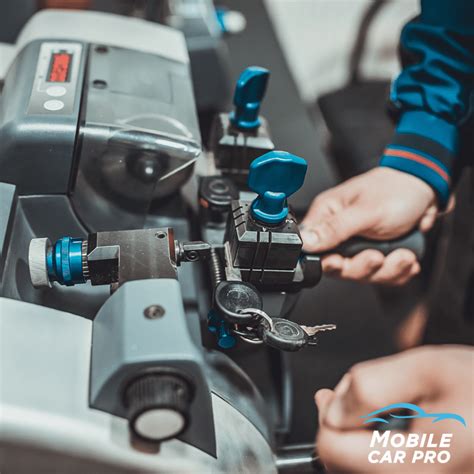 Mobile Car Key Cutting