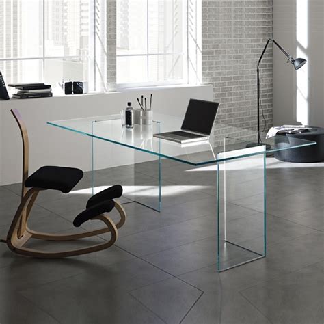 mobilier de bureau en verre