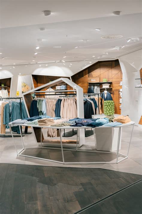 Modehaus Tabletop Studio