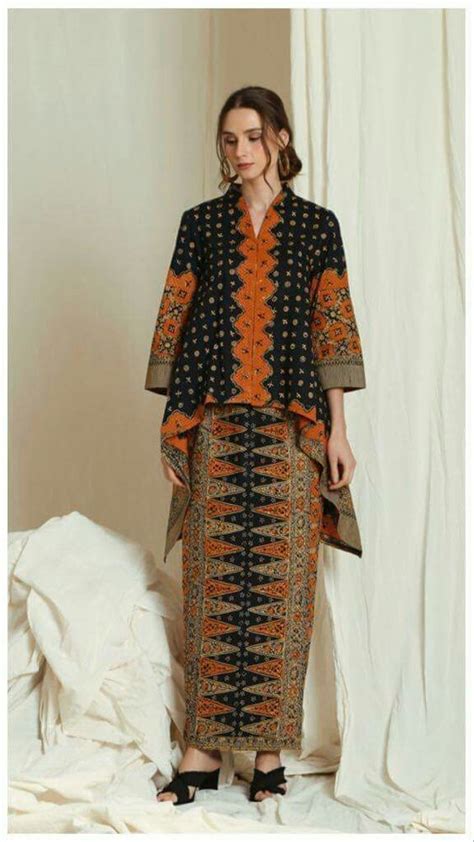 Model Baju Batik Wanita Jaman Sekarang | Wanita, Batik, Model