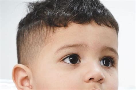 Model Rambut Anak Laki Berponi: Rahasia Tampil Menawan dan Percaya Diri