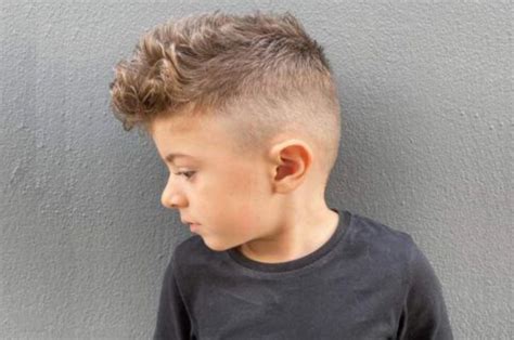 Rambut Anak Laki Ikal: Rahasia Gaya Rambut Keren dan Kekinian