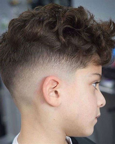 Rambut Keriting Anak Laki-laki: Rahasia Model Rambut yang Menawan