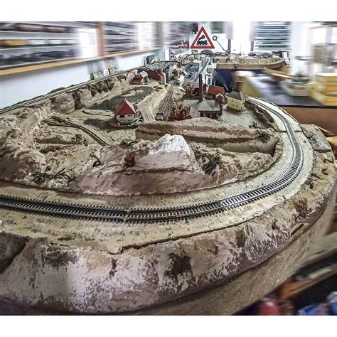 Model Railroad Auction