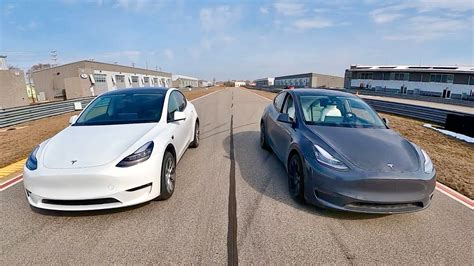 model y long range vs performance drag race