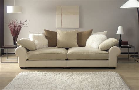 Review Of Modern Cream Sofa Living Room For Small Space