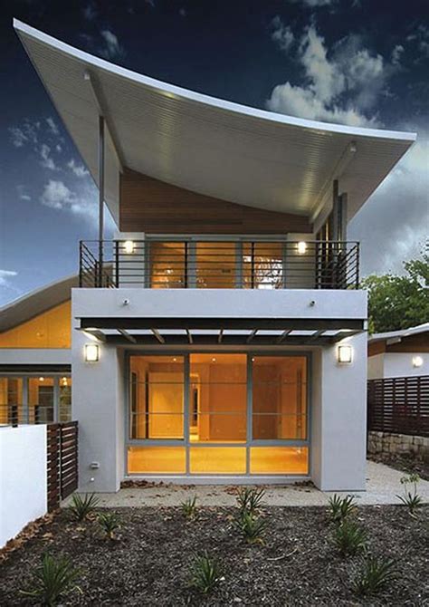 modern house conventiinal roof exterior