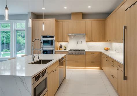 modern kitchen maple cabinets