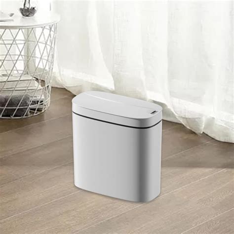Modern White Wastebaskets