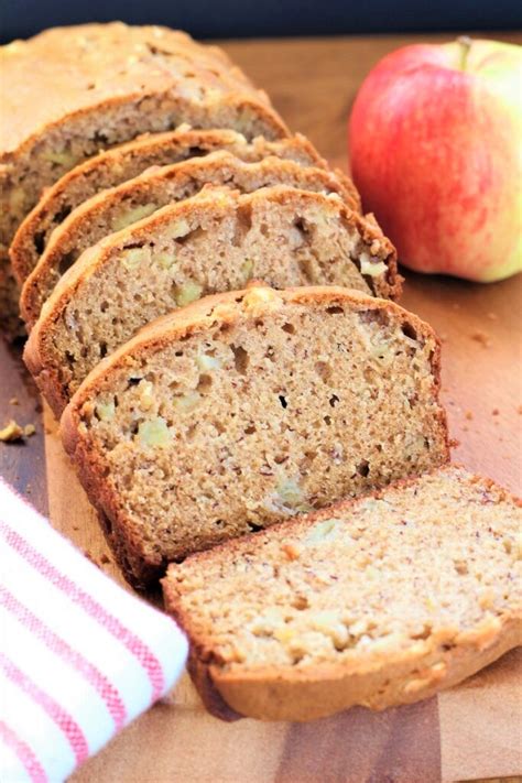 Moist Banana Apple Bread