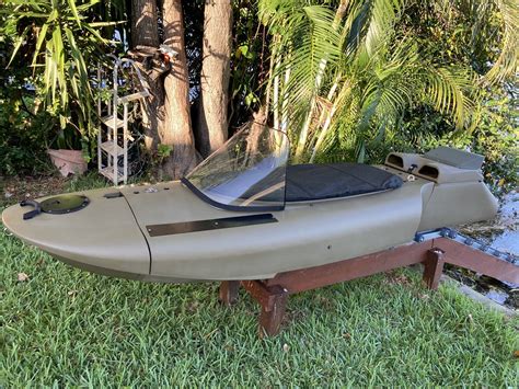 Mokai Motorized Kayak in action wordlessTech