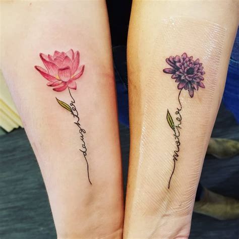 Revolutionary Mom Flower Tattoo Designs 2023