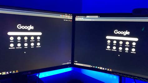 Monitors Showing Same Display
