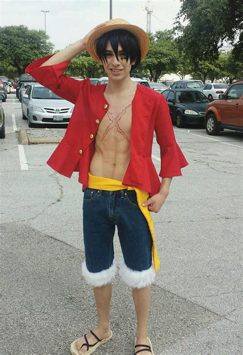 monkey d luffy cosplay