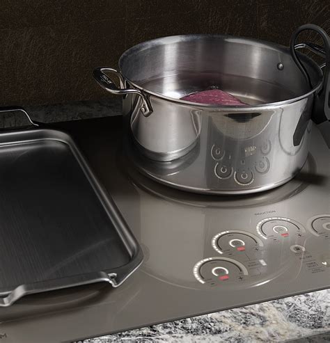 Monogram 36 Electric Cooktop