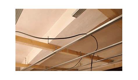 Montage Rail Placo Plafond Installation De En ® Travaux Renovation
