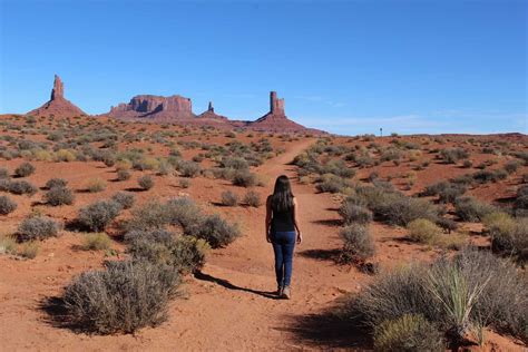 Complete Guide To Hiking The Wildcat Trail Monument Valley