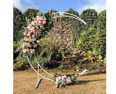 6+ Moon Wedding Arch