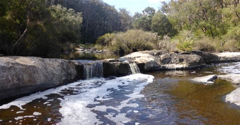 Moons Crossing Pemberton