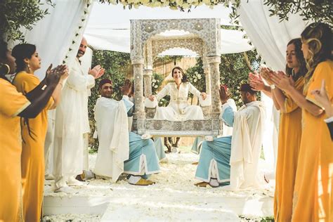 11+ Moroccan Wedding Traditions