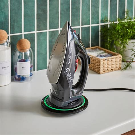 Morphy Richards Cordless.iron
