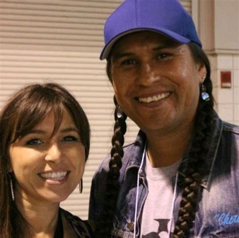 Mo and Sara Anne Brings Plenty Native american actors, Native