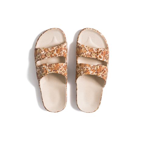 moses freedom sandals canada
