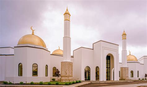 mosques near me open for prayer