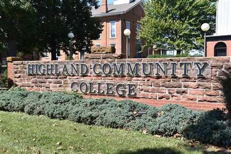 most affordable community colleges near me